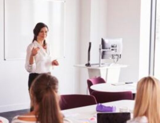 La recherche et la pratique au service de la réussite éducative